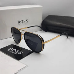 BOSS noir doré