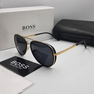 BOSS noir doré